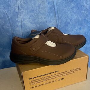 New Brown Leather Women’s Shoes, sz 7.5w, SL1-128S007
